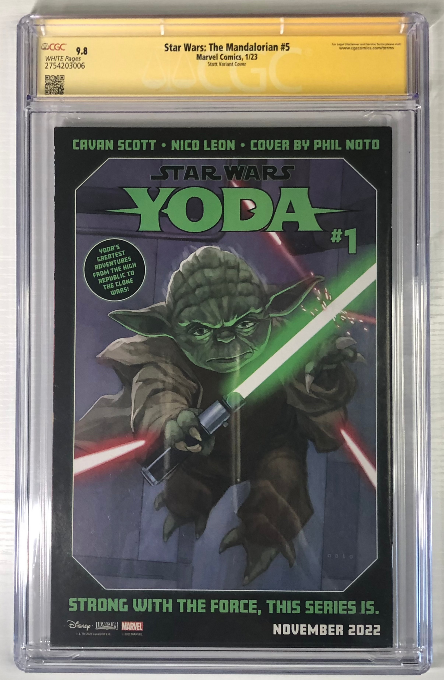 Star Wars: The Mandalorian #5 Signed by Min-Na Wen CGC 9.8 White Pages comic book collectibles slab Back