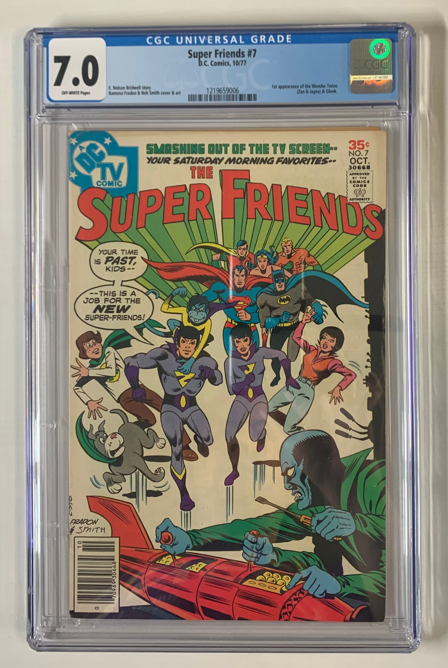 Super Friends #7 - CGC 7.0 - Bronze Age CGC Graded Comic Book - Key Front